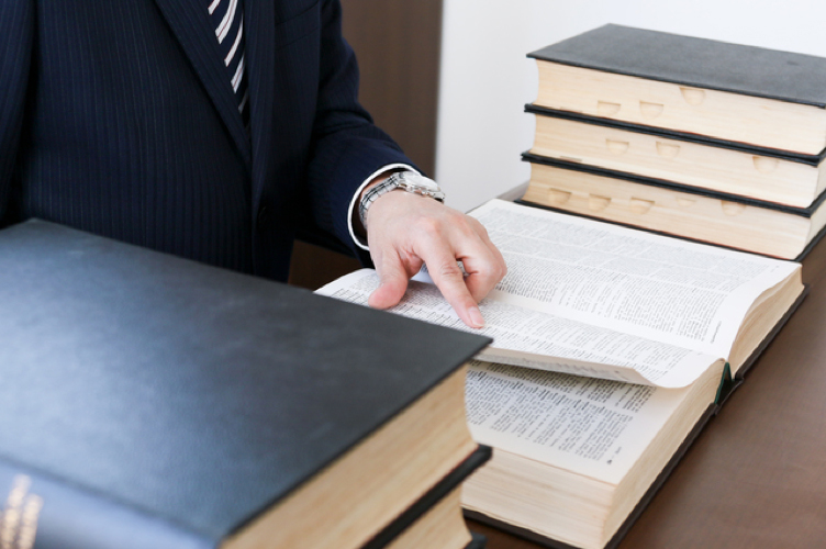名誉毀損と侮辱罪の違い｜ネットの書き込みが罪になる基準と判例